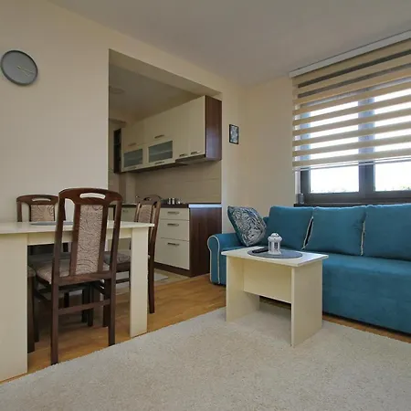 Lazarevic Ii Apartment *
